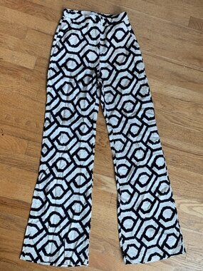 NWOT 0 H&M Viscose blend Pattern Pants